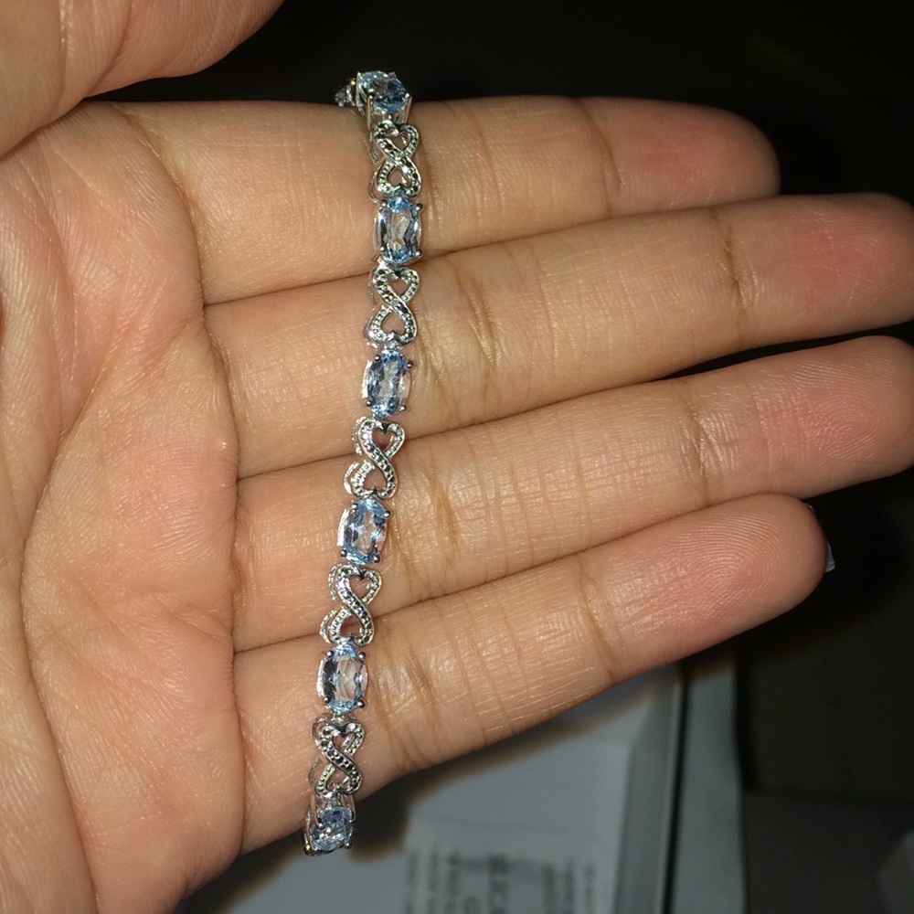 Piercing Pagoda bracelet. - Picture 3 of 3